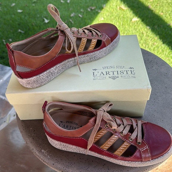 L’Artiste by Spring Step Sneakers - Picture 15 of 15